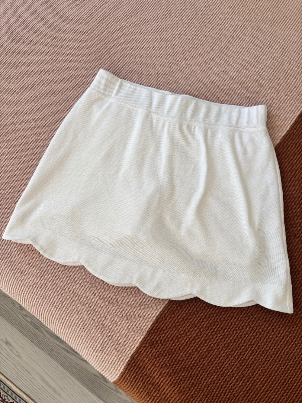 T by Talbots White Piqué Scallop Edge Skort Women's Size Medium